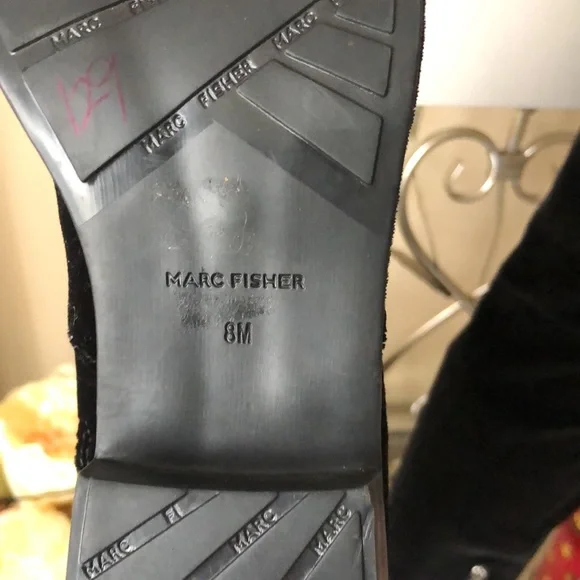 New MARC FISHER Black Velvet Over the Knee Boots - Picture 13 of 14